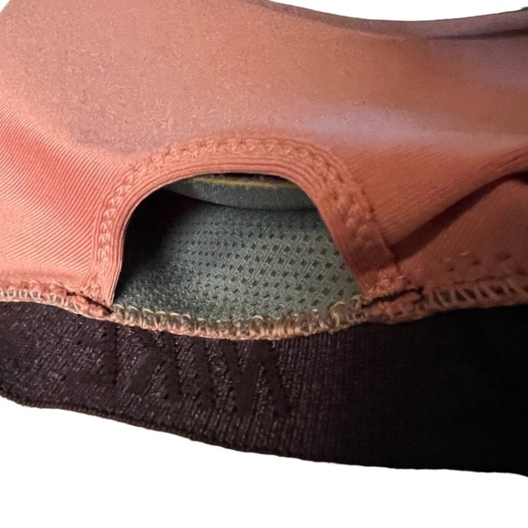 NIKE WOMENS PEACH ATHLETIC SPORTS BRA SIZE XL NWOT - Picture 5 of 6